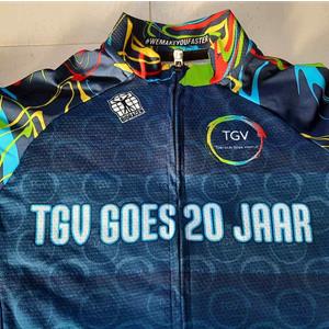 Gratis jubileumshirt ophalen 2 april